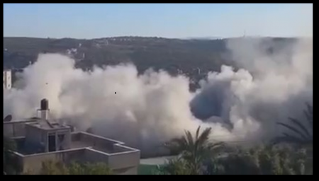 فيديو : تفجير منزل الأسير يحيى مرعي ويوسف عاصي في قراوة بني حسان 